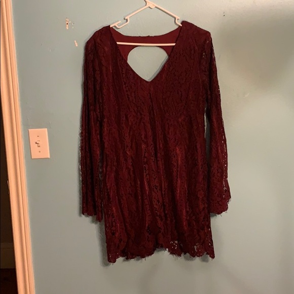 Francesca’s Maroon Lace Dress - Picture 1 of 4